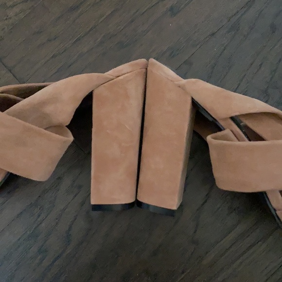 Kendall & Kylie Dusty Pink Mules - Picture 6 of 7